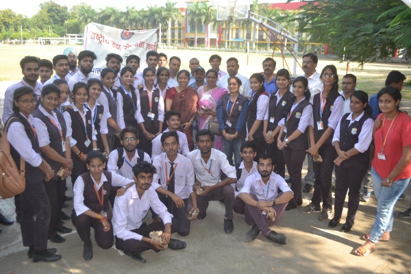 Swachhta Abhiyan at BSSS College, Bhopal (04 October 2017)